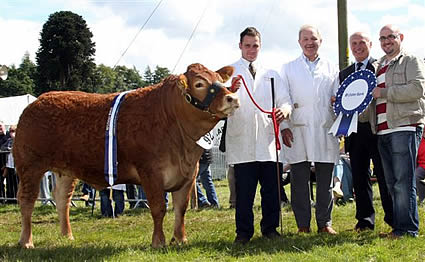 Stephen and Herbie Crawford with Cyril Millar judge and rep from Ulster Bank